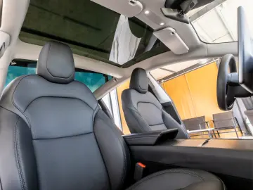 Tesla Model 3 Highland/Dual Motor/498 cp/2024
