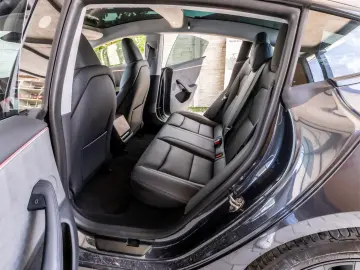 Tesla Model 3 Highland/Dual Motor/498 cp/2024