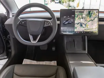 Tesla Model 3 Highland/Dual Motor/498 cp/2024