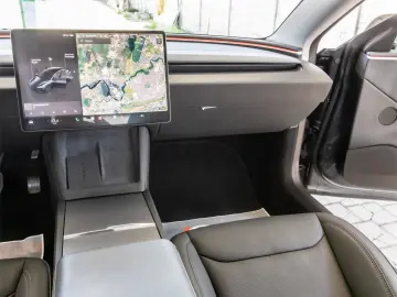 Tesla Model 3 Highland/Dual Motor/498 cp/2024