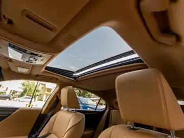 Lexus ES 300h