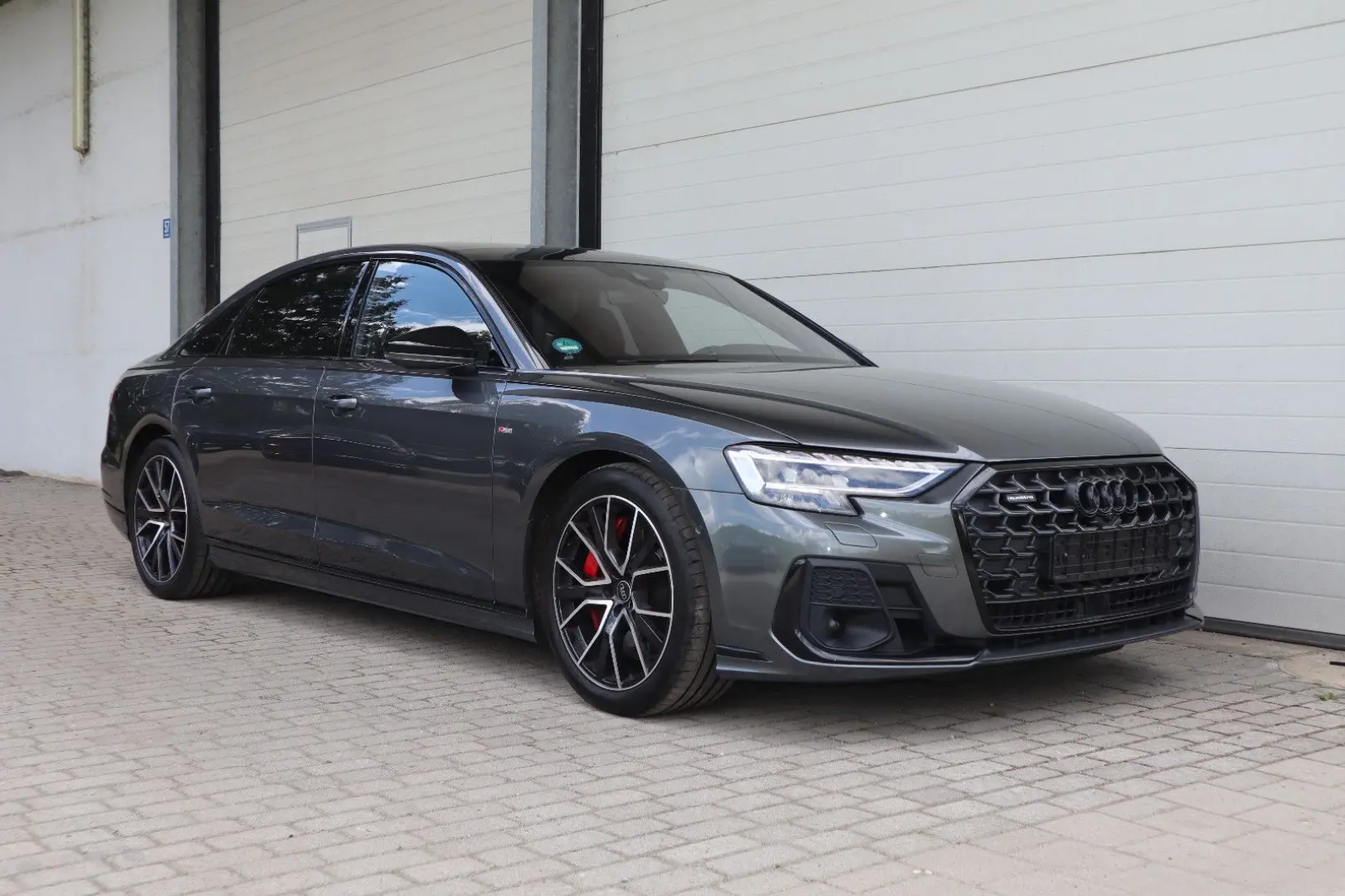 A8L 60 TFSIe lang S-Line BLACK-PA./RAUTE/B&Oadv.