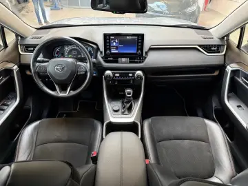 RAV 4 HYBRID-4x4-LED-LEDER-KAMERA-18 ZOLL-28.990
