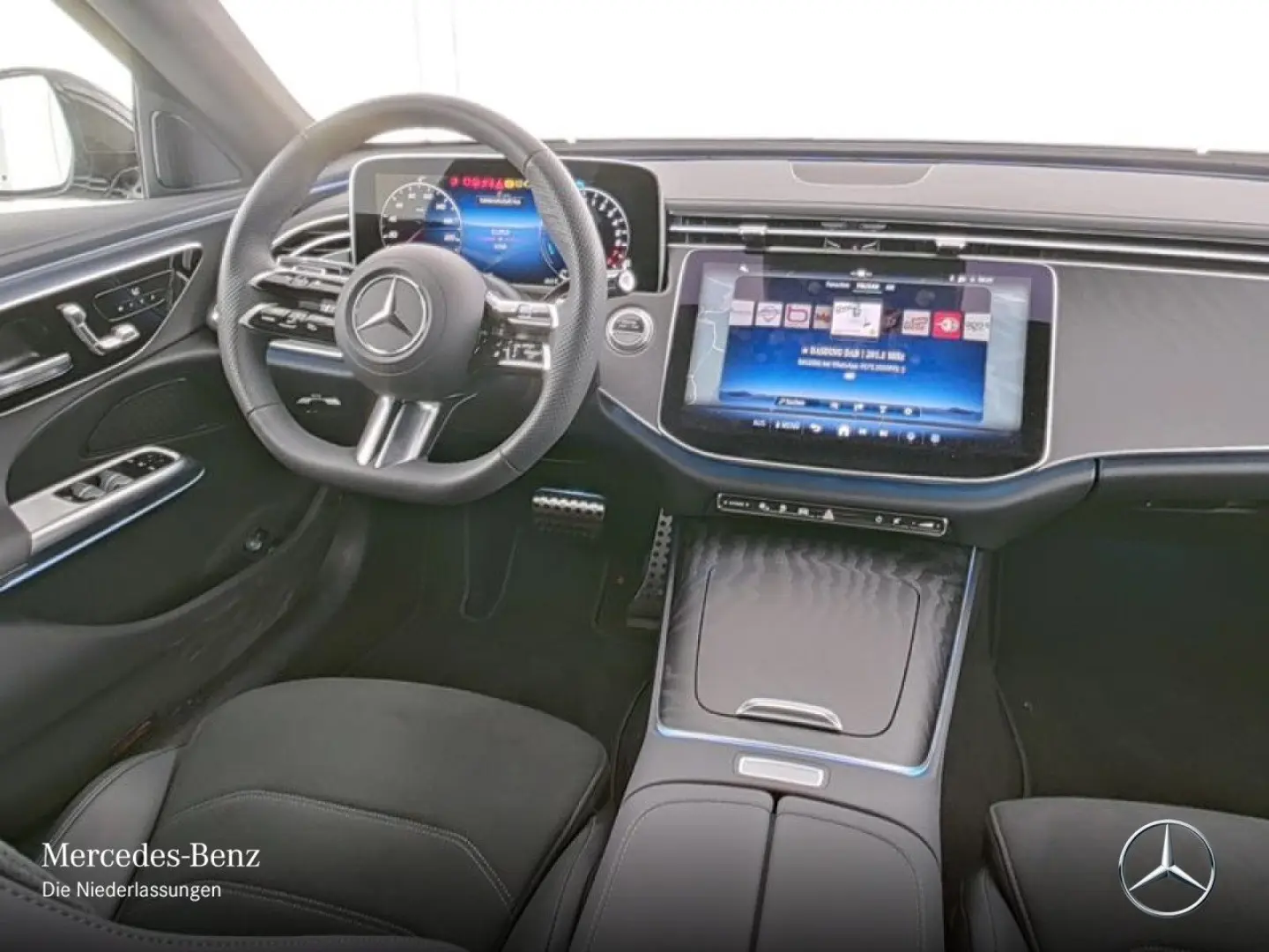 E 300 e 4M AMG Advanced+/AHK/DISTR/360°/MEMO