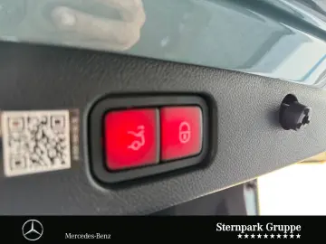 E 300 e 4M AMG Night+Pano+SUPER+Distro+AHK+360°+
