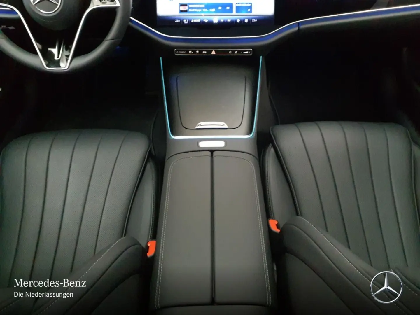 E 300 de 4M EXCLUSIVE/PANO/AHK/SUPER/HA-L/20 AMG