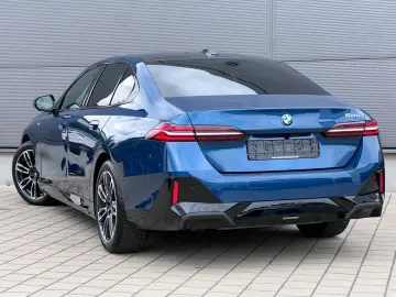 520i Lim. M Sport*AHK*Pano*H/K*