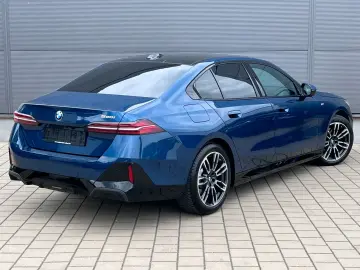 520i Lim. M Sport*AHK*Pano*H/K*
