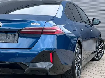 520i Lim. M Sport*AHK*Pano*H/K*