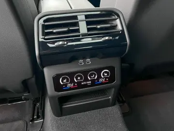 520i Lim. M Sport*AHK*Pano*H/K*
