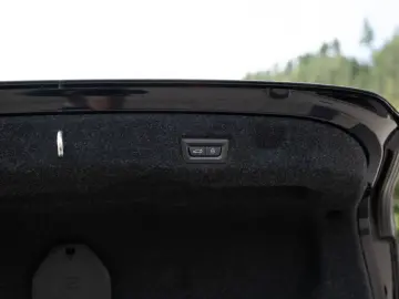 520d M-Sport AHK PANO STANDHZ 360° LED HUD NAVI