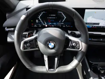 520d M-Sport AHK PANO STANDHZ 360° LED HUD NAVI