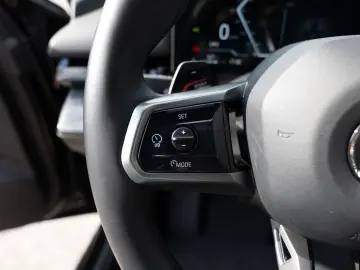520d M-Sport AHK PANO STANDHZ 360° LED HUD NAVI