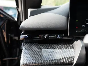 520d M-Sport AHK PANO STANDHZ 360° LED HUD NAVI