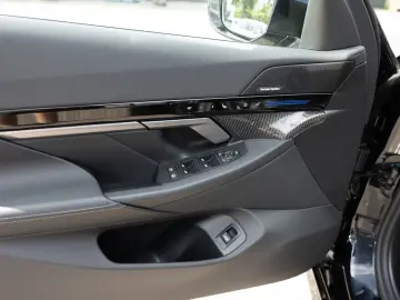 520d M-Sport AHK PANO STANDHZ 360° LED HUD NAVI