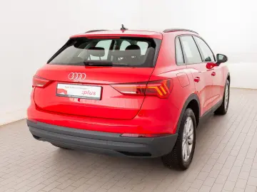 Q3 35 TDI S tr. SITZHZG PDC LED