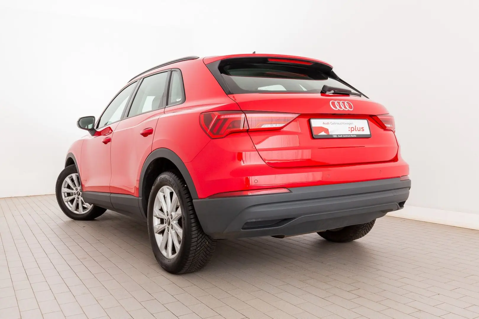 Q3 35 TDI S tr. SITZHZG PDC LED