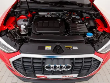 Q3 35 TDI S tr. SITZHZG PDC LED