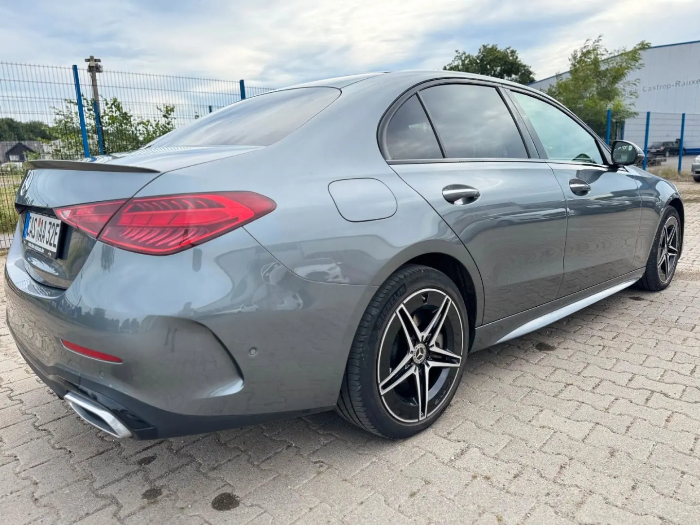 C 300e AMG Line Pano AHK Digital Light Sitzklima