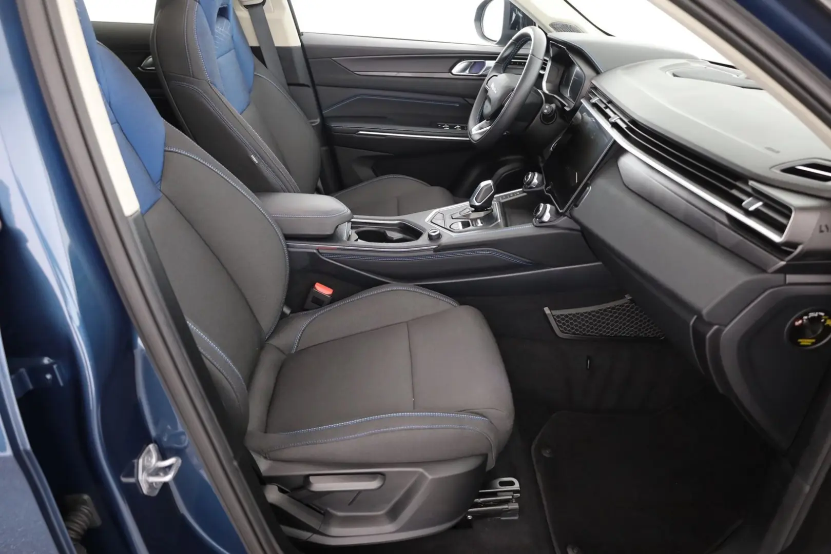 LYNK&CO 01 1.5 TD PHEV LED ACC Navi Kamera LEASING