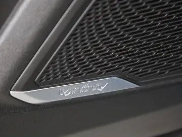 LYNK&CO 01 1.5 TD PHEV LED ACC Navi Kamera LEASING