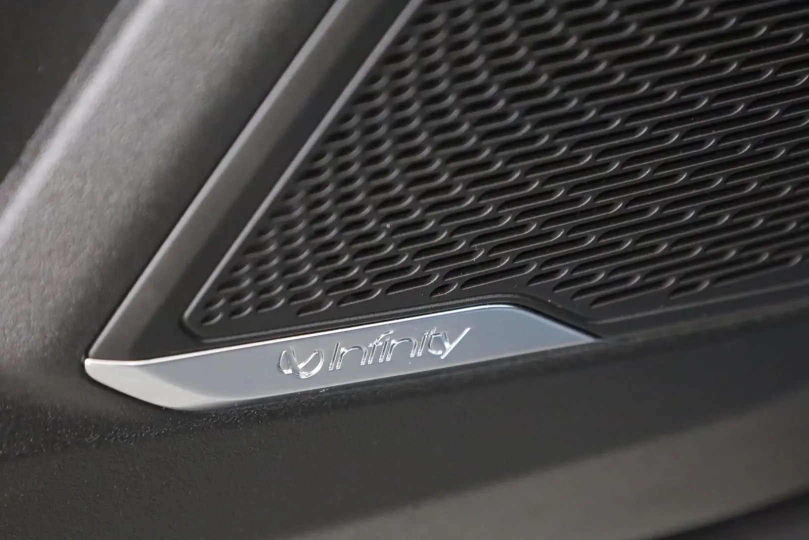 LYNK&CO 01 1.5 TD PHEV LED ACC Navi Kamera LEASING