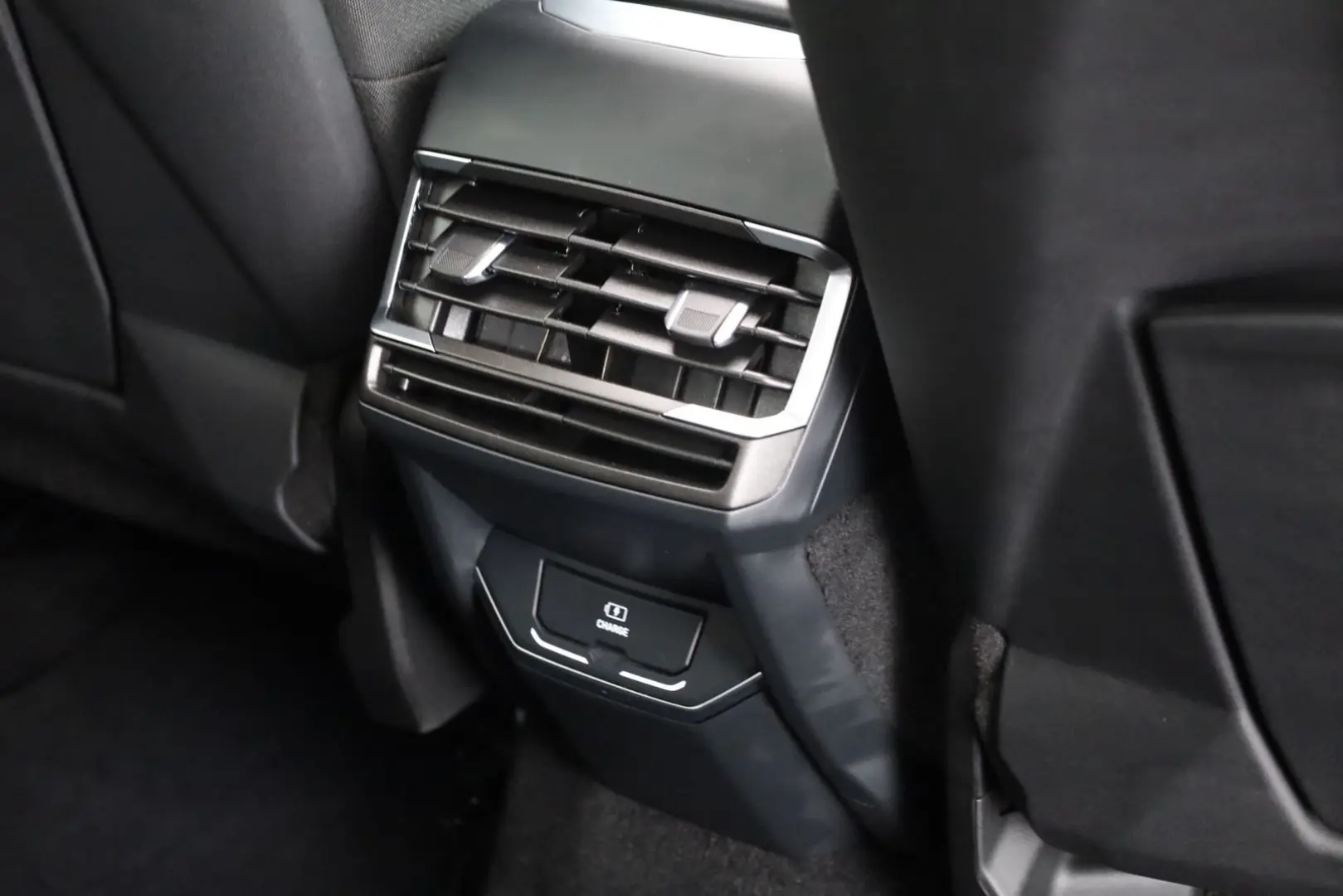 LYNK&CO 01 1.5 TD PHEV LED ACC Navi Kamera LEASING