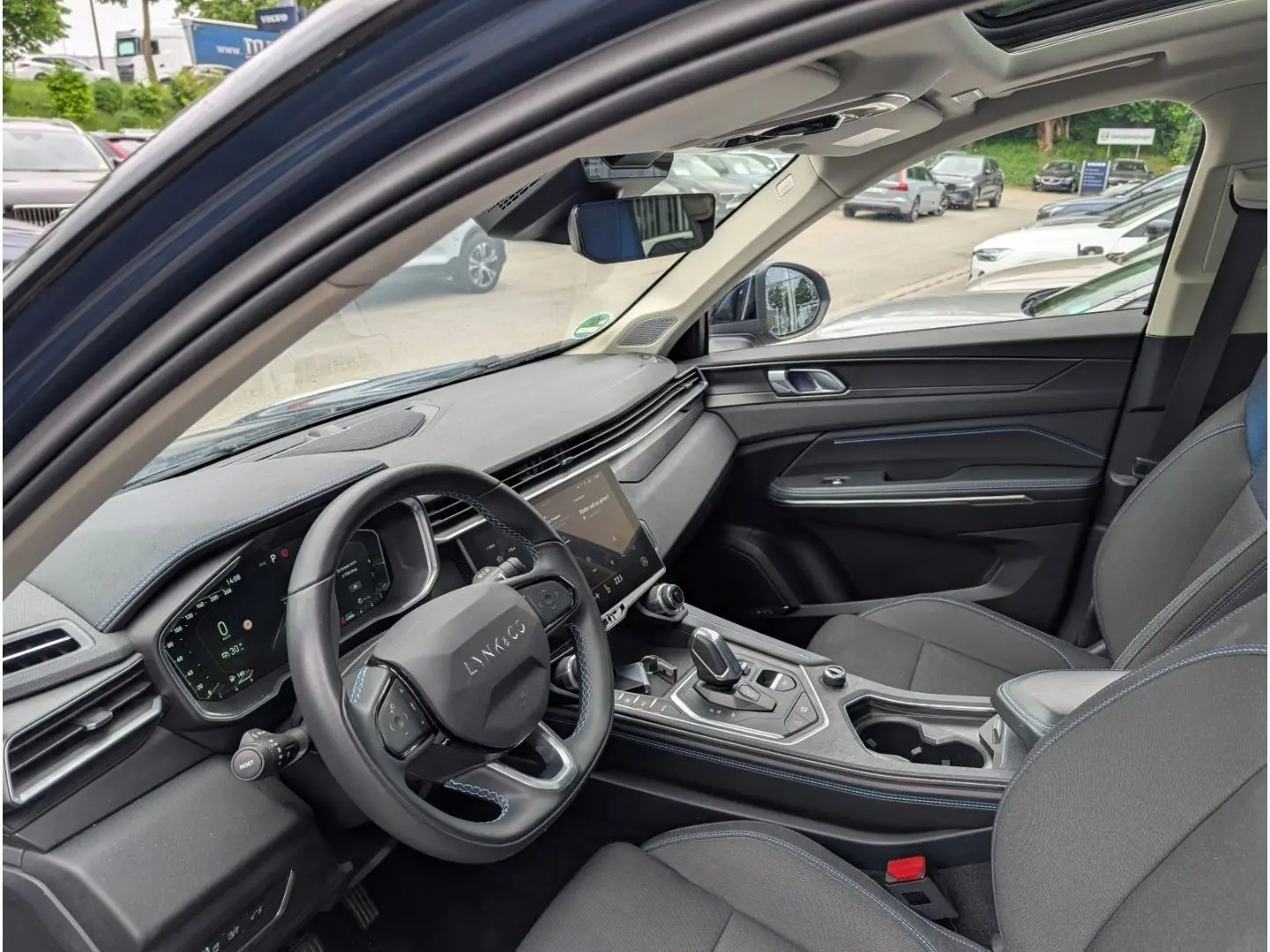 LYNK&CO 01 1.5 / Plug-In-Hybrid / Garantie / LEASING