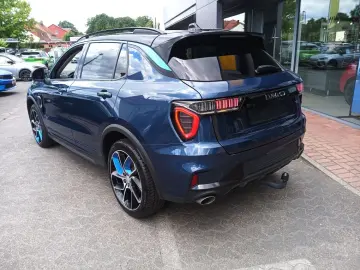 LYNK&COI 01 PHEV+ACC+Panorama LEASING