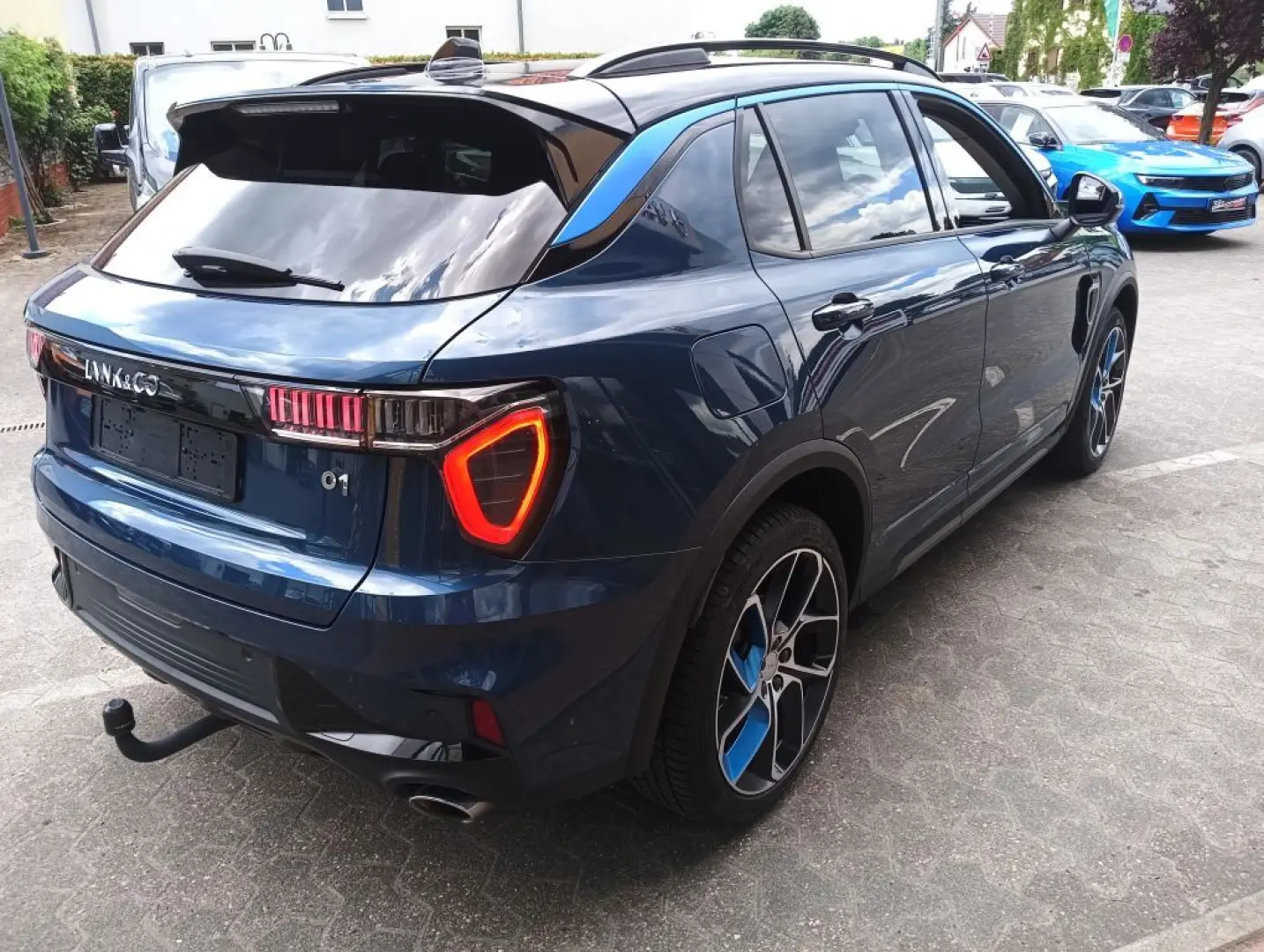 LYNK&COI 01 PHEV+ACC+Panorama LEASING