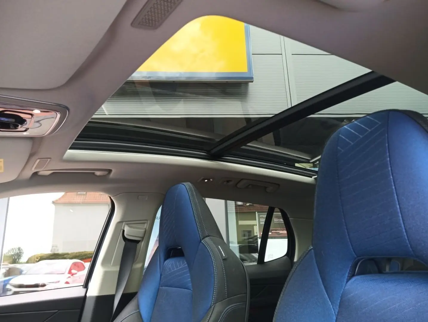 LYNK&COI 01 PHEV+ACC+Panorama LEASING