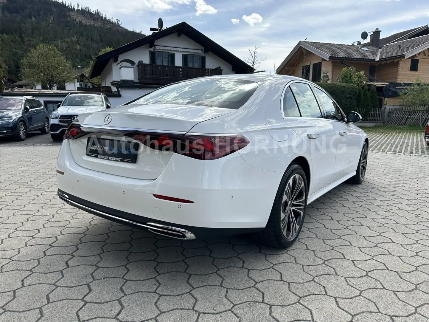 E 300e EQ AVANTGARDE DISTRONIC