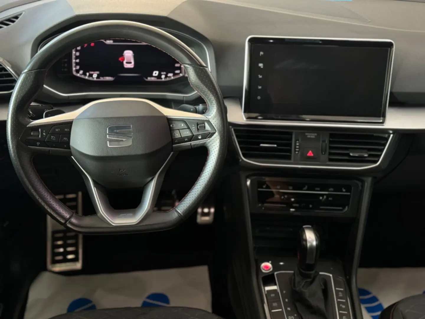 SEAT Tarraco FR 2.0 TSI 4Drive *KAM**PANO*BEATS/LEASING