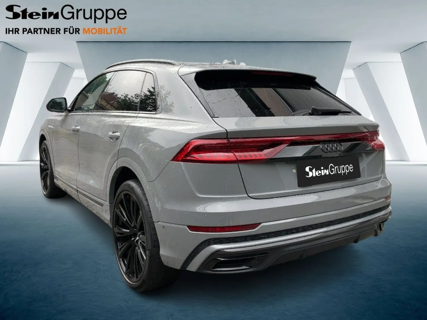 AUDI Q8 50 3.0 TDI quattro competition plus Matrix LEASING
