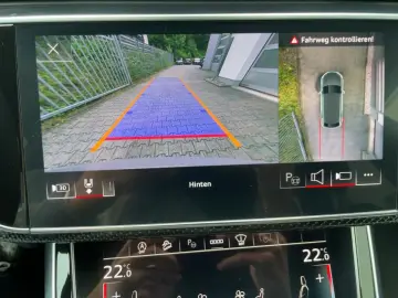 AUDI Q8 50 3.0 TDI quattro competition plus Matrix LEASING