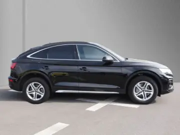AUDI Q5 Sportback 40 TDI S line 18