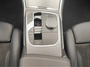 BMW 320d xDrive M Sport ACC HIFI LEASING