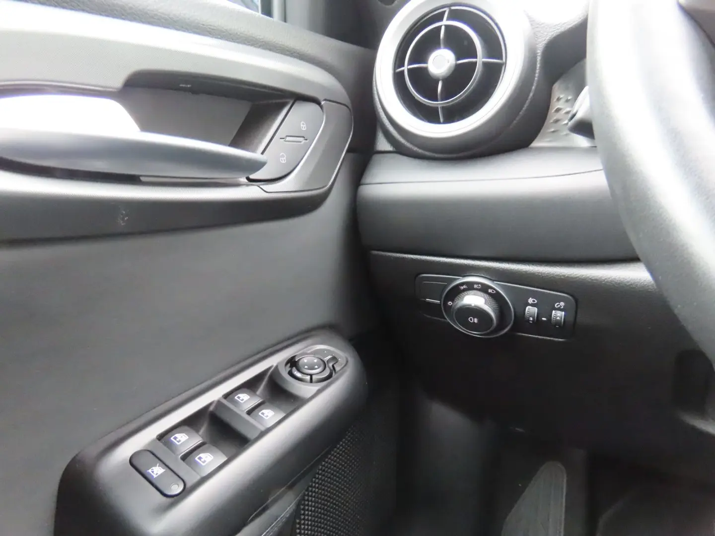 ALFA ROMEO Tonale 1.5 T Hybrid LEASING