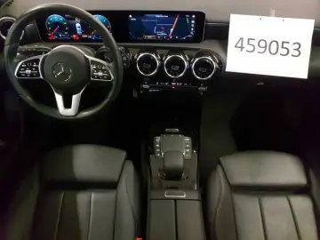 MERCEDES BENZ A 200 d 8G-Style PANO Beam LEASING