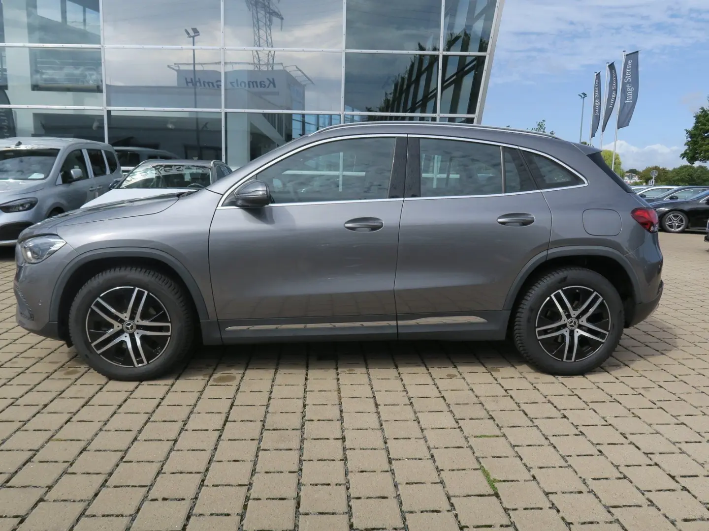 MERCEDES BENZ GLA 200 Progressive Multibeam LEASING