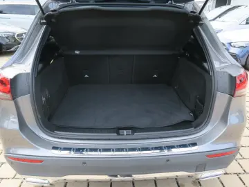 MERCEDES BENZ GLA 200 Progressive Multibeam LEASING