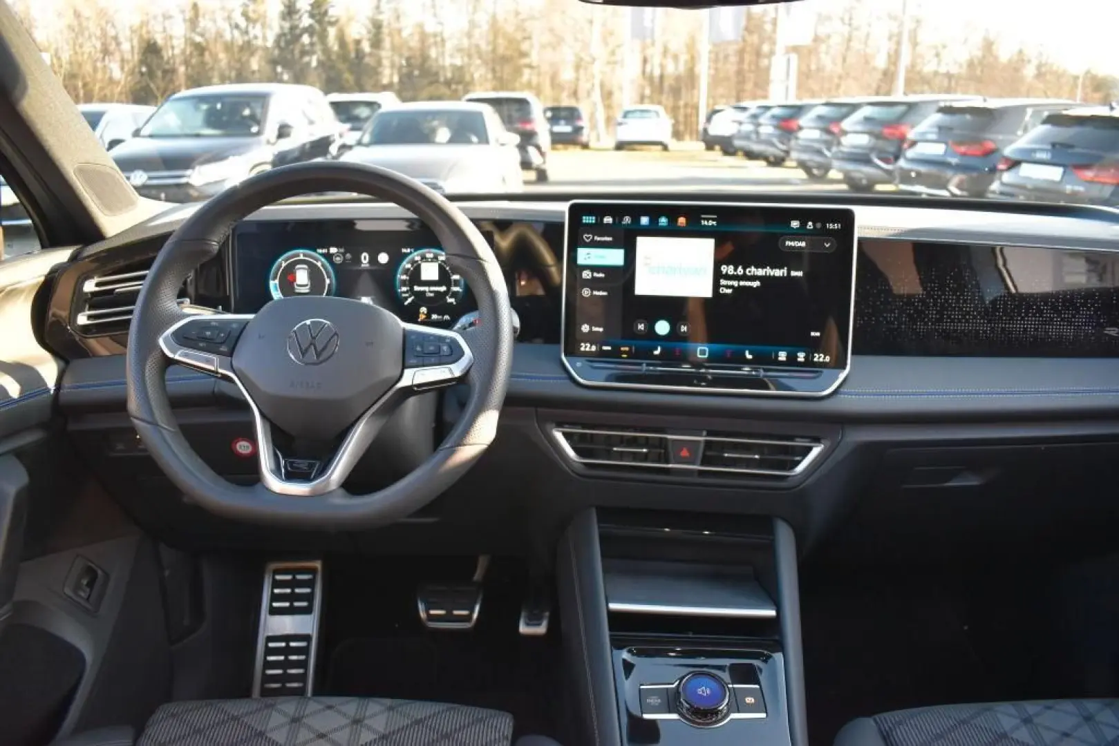 VOLKSWAGEN Tiguan TDi DSG 4M R-LINE BlackStyle IQ.Light