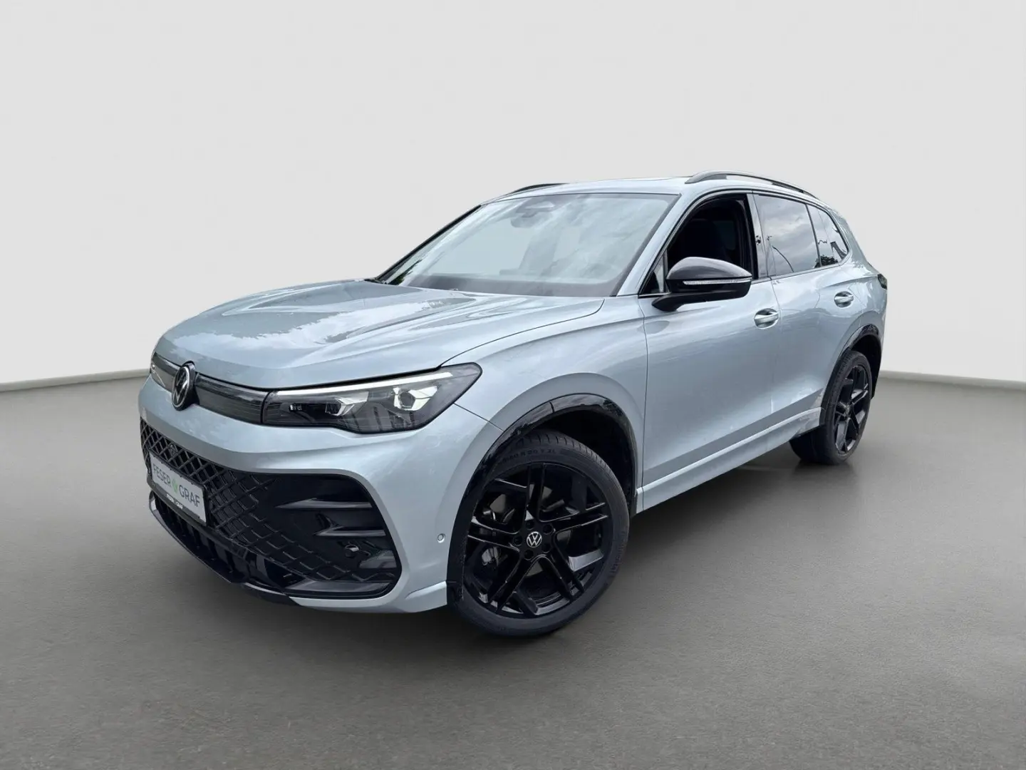 VOLKSWAGEN Tiguan TDi DSG 4M R-LINE BlackStyle IQ.Light