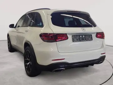 MERCEDES BENZ GLC 300 d 4M-AMG LEASING