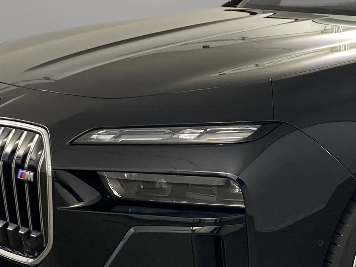 M760e xDrive Bowers & Wilkins Executive Paket Sk