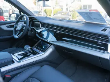 AUDI SQ7 Black+/B+O Advanced/Laser/S-Sitze+/360°/7-LOCURI