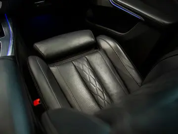 BMW X7 M50i V8 xDrive Steptronic