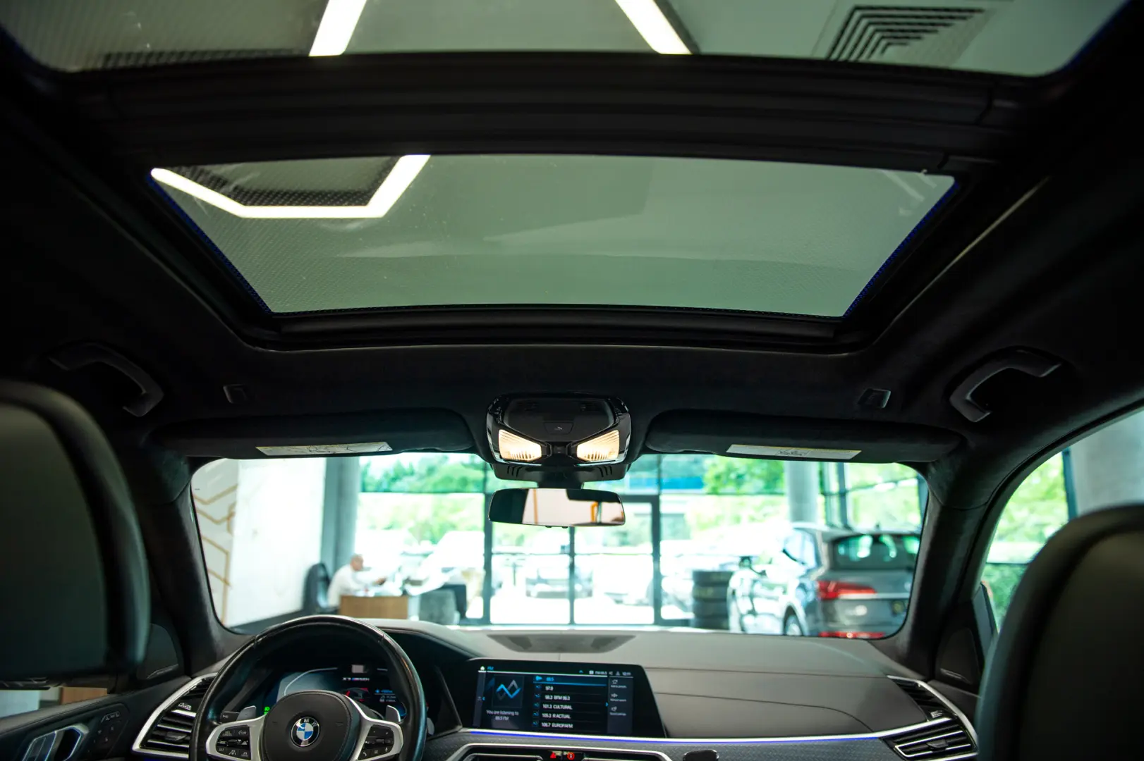BMW X7 M50i V8 xDrive Steptronic