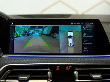BMW X7 M50i V8 xDrive Steptronic