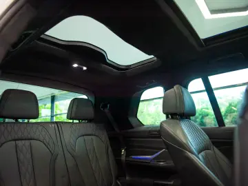 BMW X7 M50i V8 xDrive Steptronic